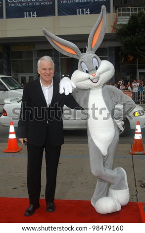 Actor STEVE MARTIN at the world premiere, in Hollywood, of his new movie Looney Tunes Back in Action. November 9, 2003  Paul Smith / Featureflash