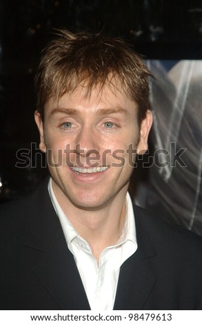 Actor RON ELDARDS at the world premiere of his new movie House of Sand and Fog, as part of the AFI Film Festival in Los Angeles. November 9, 2003  Paul Smith / Featureflash