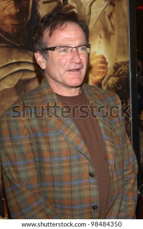 ROBIN WILLIAMS at the USA premiere of The Lord of the Rings: The Return of the King, in Los Angeles. December 3, 2003  Paul Smith / Featureflash