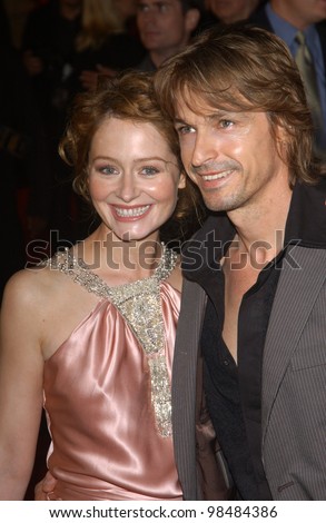 MIRANDA OTTO & husband PETER O\'BRIEN at the USA premiere of her new movie The Lord of the Rings: The Return of the King, in Los Angeles. December 3, 2003  Paul Smith / Featureflash