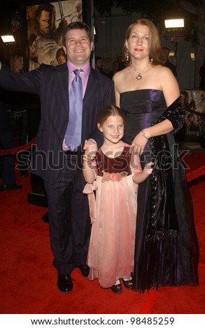 SEAN ASTIN & family at the USA premiere of his new movie The Lord of the Rings: The Return of the King, in Los Angeles. December 3, 2003  Paul Smith / Featureflash