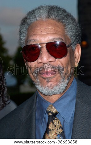 Actor MORGAN FREEMAN at Hollywood premiere of his new movie Along Came A Spider. 02APR2001.    Paul Smith/Featureflash