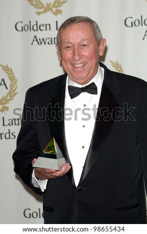 ROY DISNEY at the Producers Guild of America\'s 12th Annual Golden Laurel Awards in Los Angeles. 03MAR2001.    Paul Smith/Featureflash