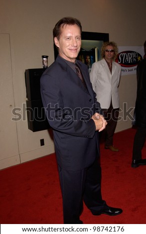 Actor JAMES WOODS at the world premiere, in Los Angeles, of his new movie Final Fantasy: The Spirits Within. 02JUL2001.  Paul Smith/Featureflash