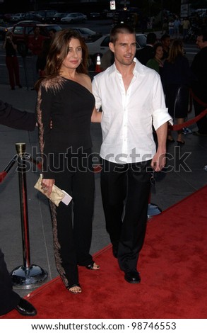 Actor/producer TOM CRUISE with co-producer PAULA WAGNER at the Los Angeles premiere of The Others which he produced and which stars his former wife Nicole Kidman. 07AUG2001.   Paul Smith/Featureflash