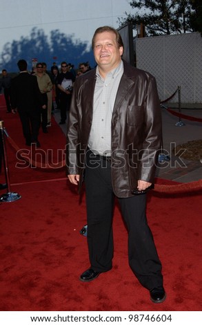 Actor DREW CAREY at the world premiere, in Los Angeles, of Jurassic Park III. 16JUL2001.   Paul Smith/Featureflash