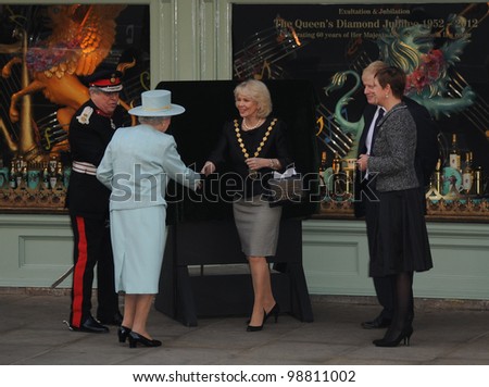 Queen Elizabeth II visits Fortnum and Mason, London, UK. March 1, 2012, London, UK Picture: Catchlight Media / Featureflash