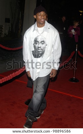 Actor ARLEN ESCARPETA at the world premiere, in Hollywood, of The Perfect Score. January 27, 2004