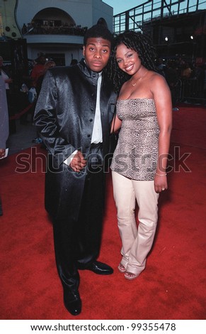22JUL99: Actor CAL MITCHELL & girlfriend at the world premiere of \