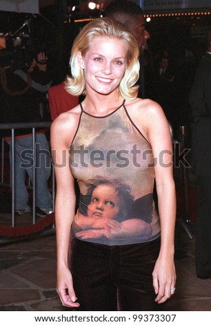 13APR99: Baywatch star KELLY PACKARD at the world premiere in Los Angeles of 