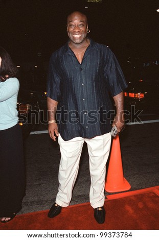 13OCT99:  Actor MICHAEL CLARKE DUNCAN at the Los Angeles premiere of \