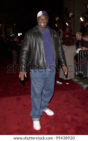 20DEC99: Actor MICHAEL CLARKE DUNCAN at the Los Angeles premiere of 