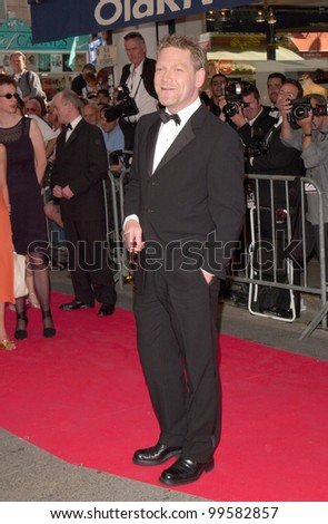 18MAY2000:  Actor/director KENNETH BRANAGH at the premiere of his new movie Love's Labour's Lost at the Cannes Film Festival to benefit AmFAR.  Paul Smith / Featureflash