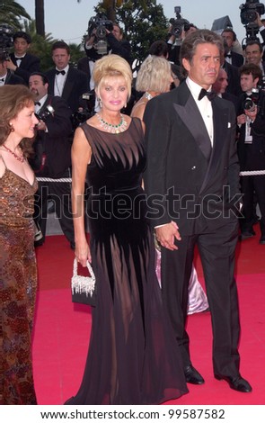 16MAY2000: IVANA TRUMP & friend at the Cannes Film Festival for the premiere of Les Destinees Sentimentales.   Paul Smith / Featureflash