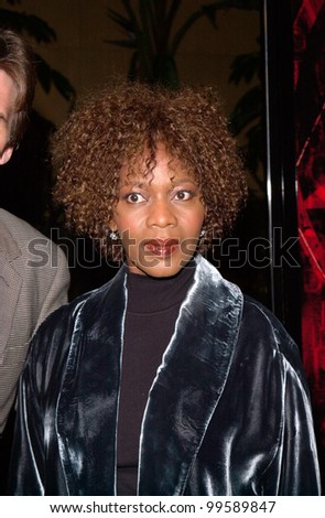 Actress ALFRE WOODARD at the Los Angeles premiere of her new movie Lost Souls. 11OCT2000.  Paul Smith / Featureflash