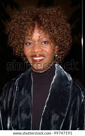 Actress ALFRE WOODARD at the Los Angeles premiere of her new movie Lost Souls. 11OCT2000.  Paul Smith / Featureflash