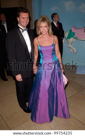 Actress DONNA MILLS at the Carousel of Hope Ball 2000 at the Beverly Hilton Hotel. 28OCT2000.   Paul Smith / Featureflash