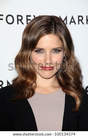 Sophia Bush at the Forevermark And InStyle Golden Globes Event, Beverly Hills Hotel, Beverly Hills, CA 01-10-12