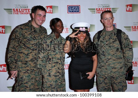 Nicole \'Snooki\' Polizzi at VH1 Divas Salute The Troops, Marine Corps Air Station Miramar, San Diego, CA. 12-03-10
