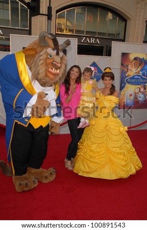 Ali Landry  at the Premiere Of \