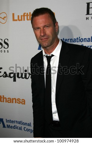 Aaron Ekhart at the Esquire House LA Opening Night Event With International Medical Corps, Esquire House, Beverly Hills, CA. 10-15-10