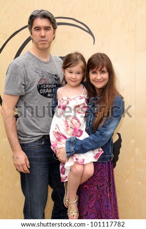 Kellie Martin and family at the \
