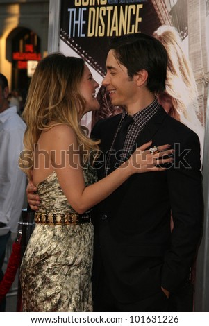 Drew Barrymore and Justin Long  at the \