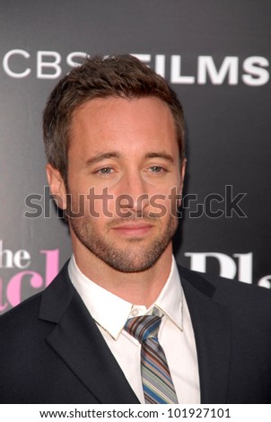 Alex O\'Loughlin at the Premiere of CBS Films\' \