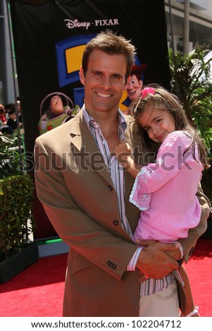Cameron Mathison at the \