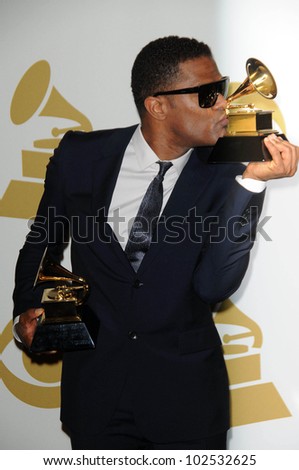 Maxwell at the 52nd Annual Grammy Awards, Press Room, Staples Center, Los Angeles, CA. 01-31-10