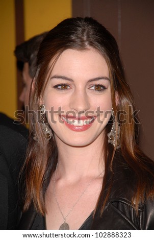 Anne Hathaway  at the \