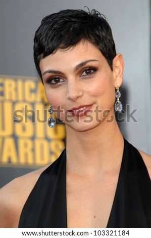 Morena Baccarin at the 2009 American Music Awards Arrivals, Nokia Theater, Los Angeles, CA. 11-22-09