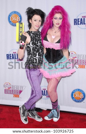 Kynt Cothron and Vyxsin Fiala at Fox Reality Channel\'s \'Really Awards\' 2009. Music Box Theatre, Hollywood, CA. 10-13-09