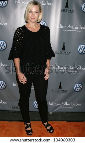Jennie Garth  at the Clothes Off Our Back + Billion Dollar Babes iconic shopping event Kick Off VIP Party, Petersen Automotive Museum, Los Angeles, CA.  11-05-09