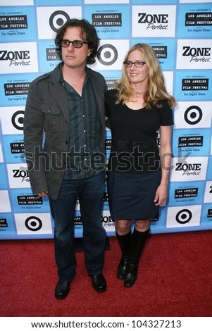 Davis Guggenheim and Elisabeth Shue at the Los Angeles Premiere of 'It Might Get Loud'. Manns Festival Theatre, Westwood, CA. 06-19-09