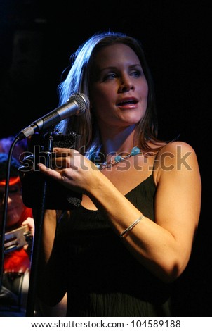 Josie Davis at the Harry The Dog Concert. Viper Room, West Hollywood, CA. 08-08-09