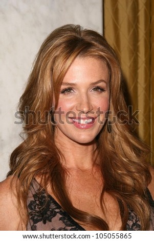 Poppy Montgomery at the Natural Resources Defense Council's 20th Anniversary Celebration. Beverly Wilshire Hotel, Beverly Hills, CA. 04-25-09