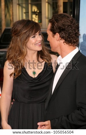Jennifer Garner and Matthew McConaughey at the World Premiere of \'Ghosts of Girlfriends Past\'. Grauman\'s Chinese Theatre, Hollywood, CA. 04-27-09
