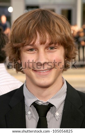 Logan Miller at the World Premiere of \'Ghosts of Girlfriends Past\'. Grauman\'s Chinese Theatre, Hollywood, CA. 04-27-09