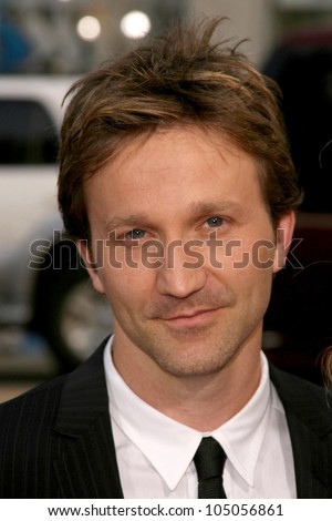 Breckin Meyer at the World Premiere of \'Ghosts of Girlfriends Past\'. Grauman\'s Chinese Theatre, Hollywood, CA. 04-27-09