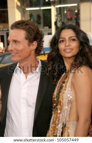 Matthew McConaughey and Camila Alves  at the World Premiere of \'Ghosts of Girlfriends Past\'. Grauman\'s Chinese Theatre, Hollywood, CA. 04-27-09