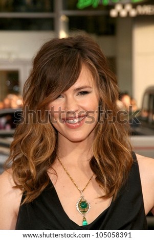Jennifer Garner  at the World Premiere of 'Ghosts of Girlfriends Past'. Grauman's Chinese Theatre, Hollywood, CA. 04-27-09