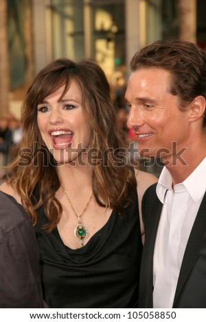 Jennifer Garner and Matthew McConaughey at the World Premiere of 'Ghosts of Girlfriends Past'. Grauman's Chinese Theatre, Hollywood, CA. 04-27-09