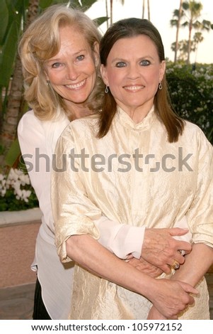 Brenda King and Ann Reinking at \'Smiles from the Stars - A tribute to the Life and work of Roy Scheider\'. Beverly Hills Hotel, Beverly Hills, CA. 04-04-09