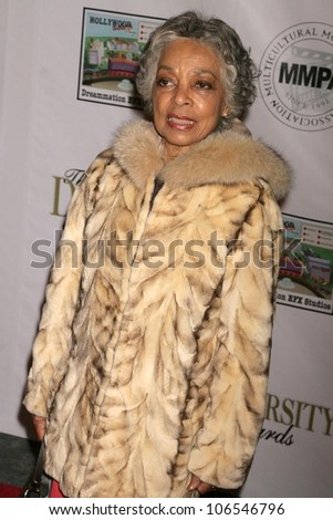 Ruby Dee  at the Multicultural Motion Picture Association\'s 16th Annual Diversity Awards. Globe Theater, Universal City, CA. 11-23-08