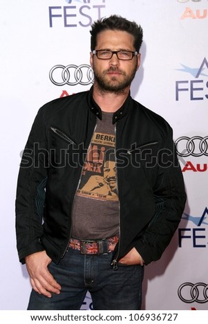 Jason Priestley  at the 2008 AFI Fest Centerpiece Gala Screening of \'The Wrestler\'. Grauman\'s Chinese Theatre, Hollywood, CA. 11-06-08