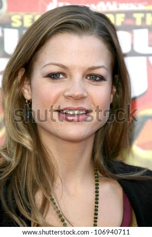 Stephanie Lemelin  at the DVD and Blu-Ray Debut of \'Kung Fu Panda\'. Grauman\'s Chinese Theater, Hollywood, CA. 11-09-08