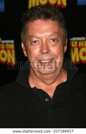 Tim Curry  at the Los Angeles Premiere of \