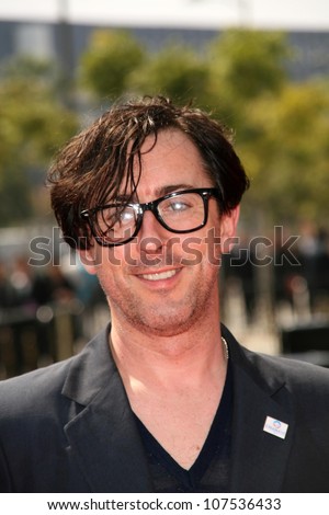 Alan Cumming  At the 60th Primetime Creative Arts Emmy Awards Red Carpet. Nokia Live Theater, Los Angeles, CA. 09-13-08