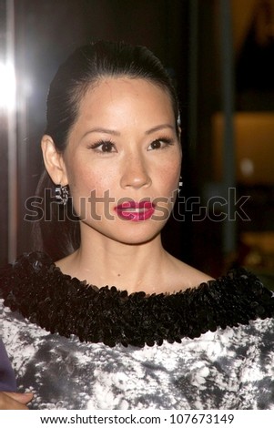 Lucy Liu  at the Rodeo Drive Walk of Style Award Gala. Rodeo Drive, Beverly Hills, CA. 09-25-08
